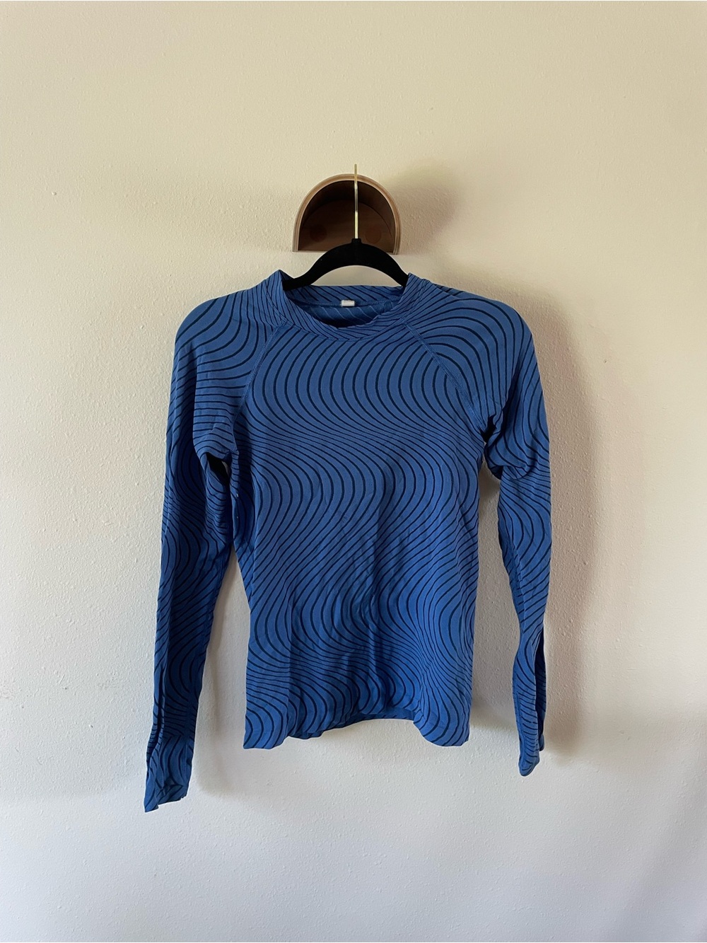 Athleta Blue Long-Sleeve Crew Tee with Wave Print